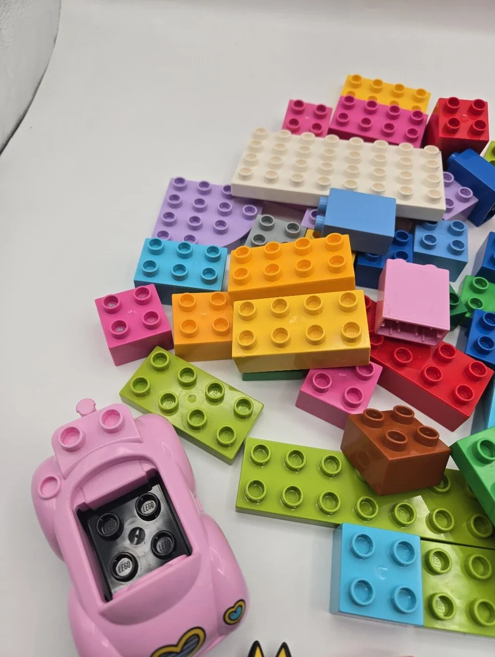 Lego Duplo Misc Building Blocks Toys Lot With 2 Figures
